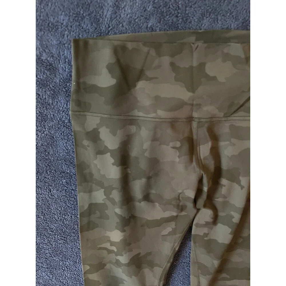 lululemon athletica nwt comes